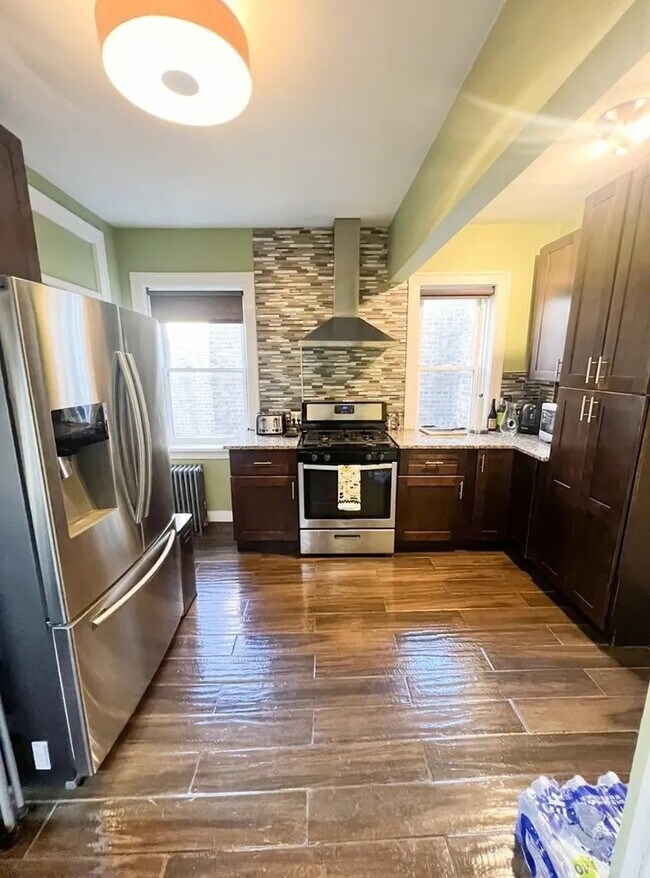 Photo - 6830 S Paxton Ave