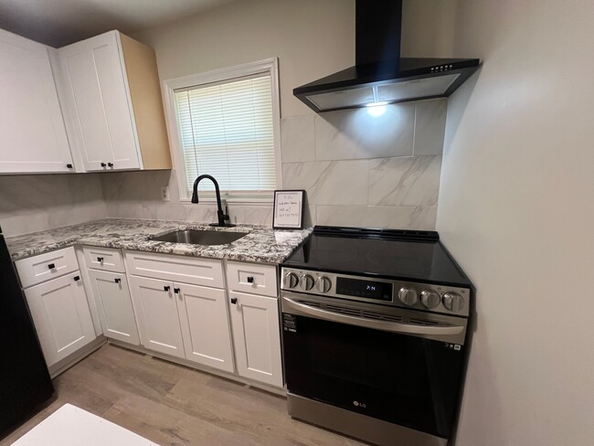 Photo - 506 N Line St Unit 506 N Line St  A