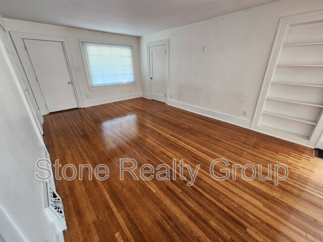 Photo - 127 Monterey Ave