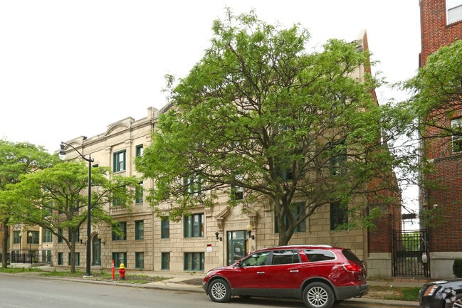 Photo - The Saxer Detroit