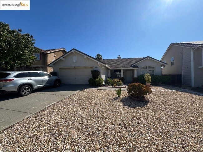 Photo - 2352 Whitetail Dr House
