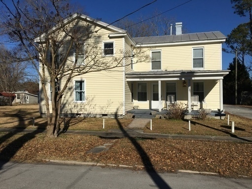Building Photo - 802 N B St Unit 802 N B St #3 Rental