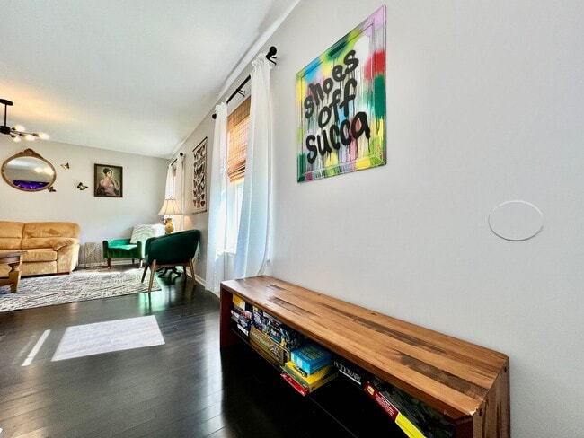 Photo - Fully Furnished Home with great location