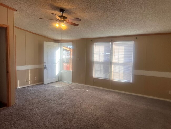 Photo - Spacious 5 Bedroom, 3 Bath Home with finished basement – Near Merdian and Pawnee – Available Now!