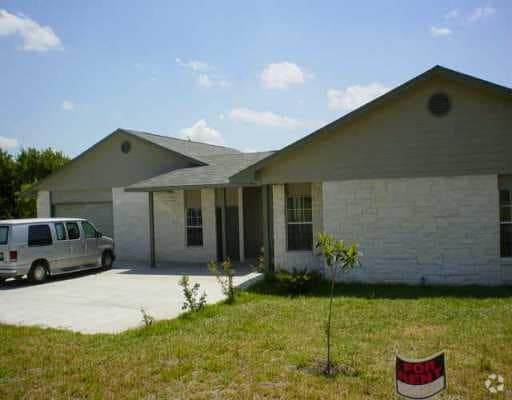 Building Photo - 15605 Connie St Rental