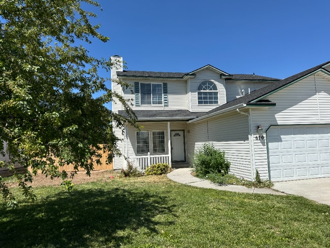 Building Photo - 670 Teton Dr Rental