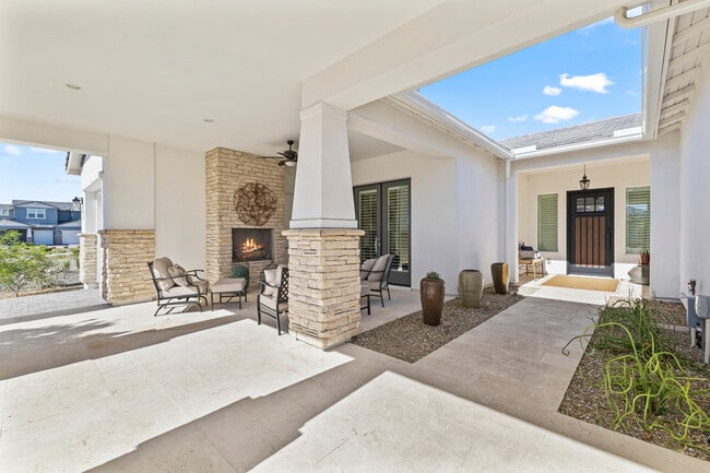 Photo - 10921 N Blakely St