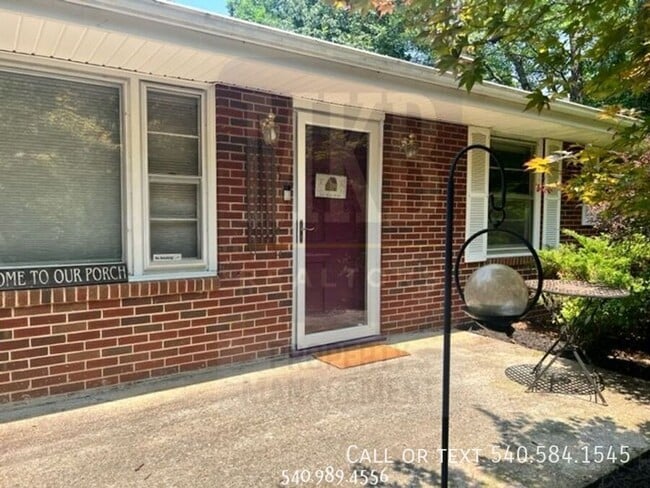 Photo - 3203 Ledgewood Ave