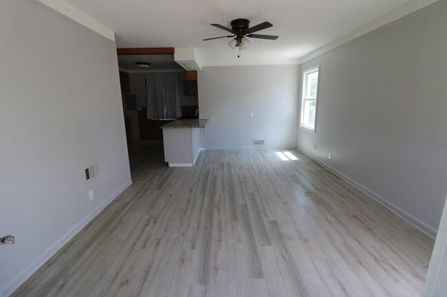 Photo - 25866 Rosenbusch Blvd