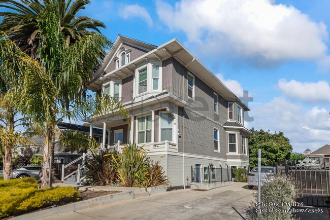 Photo - 1128 Adeline St