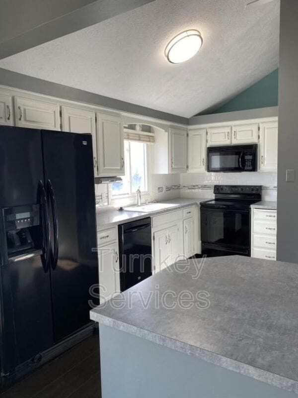 Photo - 15423 Stony Brook Blvd