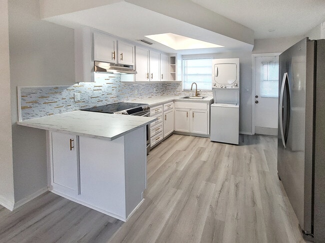 Photo - 442 77th Ave N Unidad 442