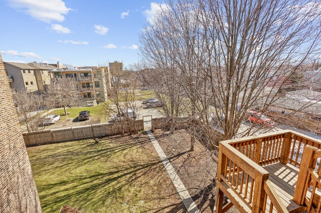 Photo - 6231 S Woodlawn Ave Unit 3
