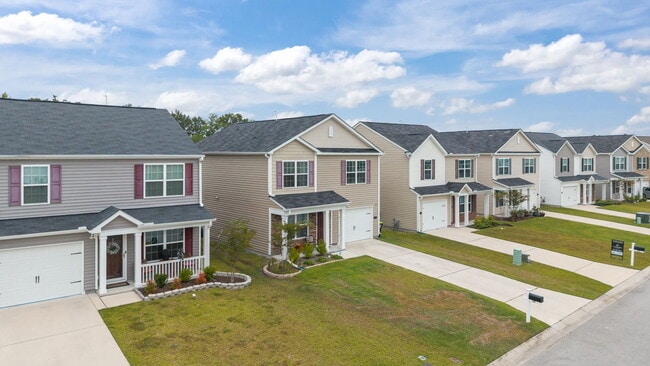 Photo - 107 Walton Dr
