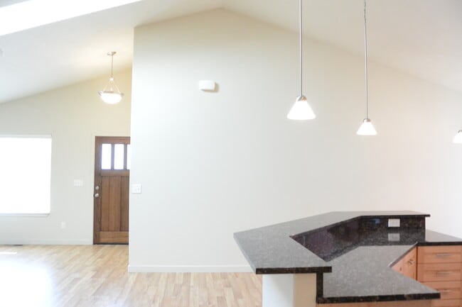 Photo - 5206 NE 29th Ave