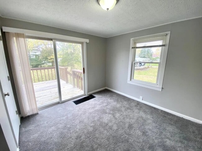 Photo - 4222 Myrtle Ave