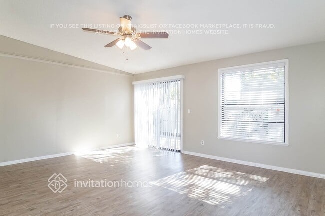 Photo - 10812 Scepter Dr