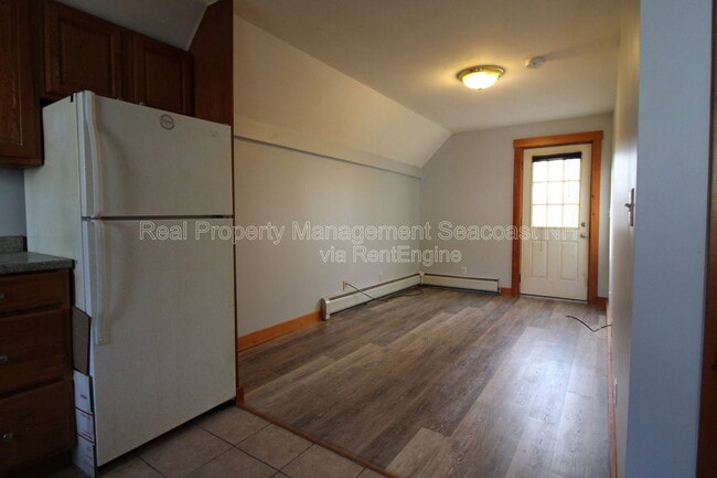 Photo - 34 1st St Unit Apt D