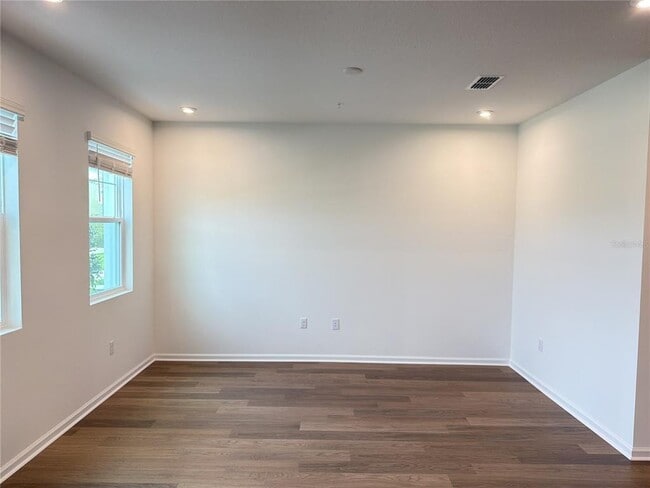 Photo - 10059 Gazebo Aly