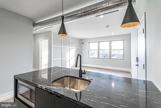 Photo - 526 Brown St Unit 205