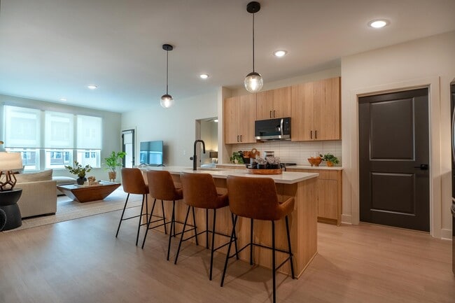 Open Floorplans, Perfect for Entertaining!