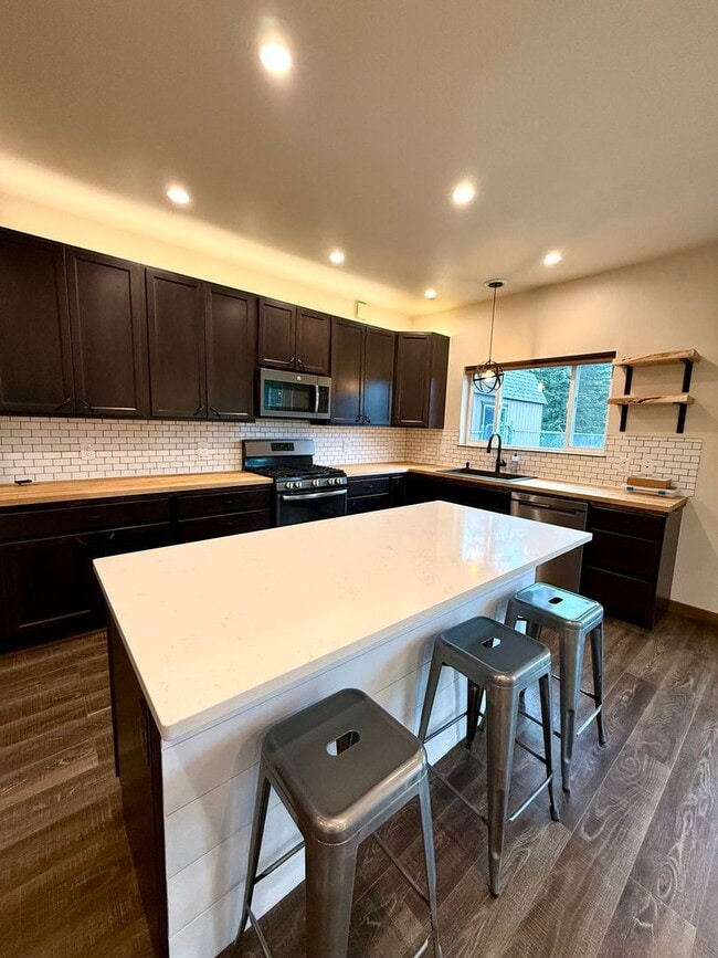 Photo - LIKE NEW K-BEACH HOME!