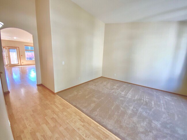 11311 45th Ave SE