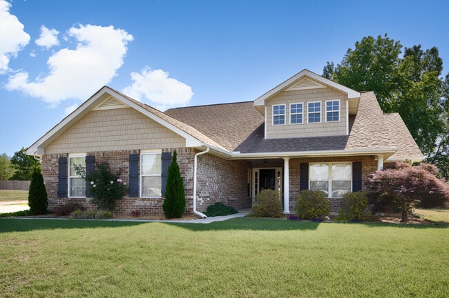 Photo - 247 De Jan Rd