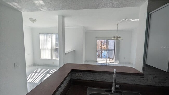 Photo - 3702 Palm Desert Ln Unit 5423