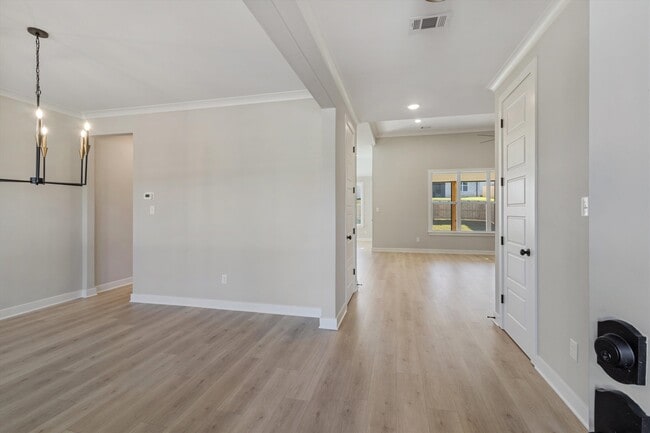 Photo - 531 Laurel Pk Dr