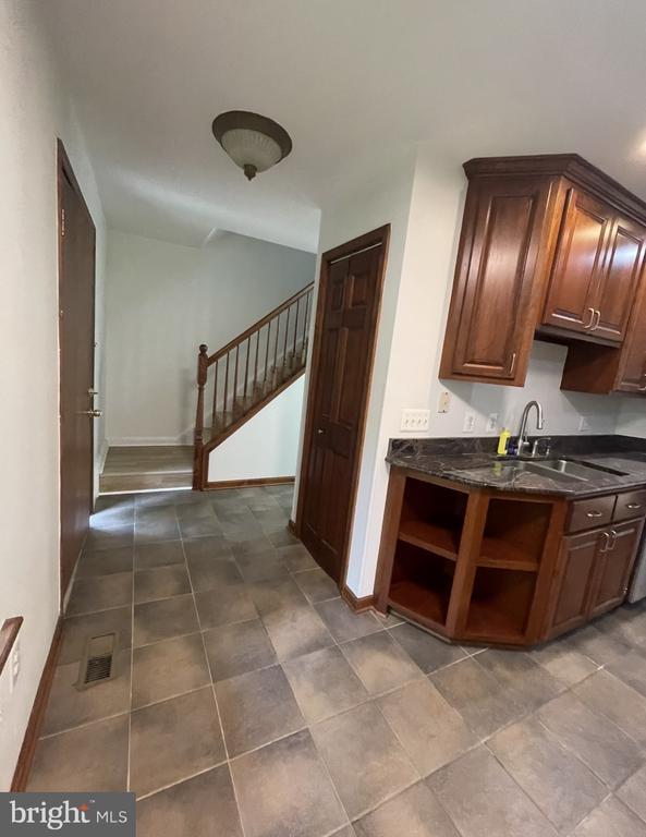 Photo - 5 Briardale Ct