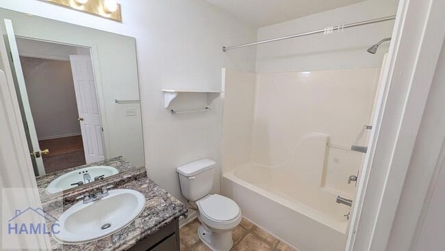 Photo - 350 Beverly St