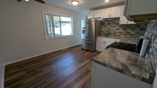 Photo - 1750 W 54th St House