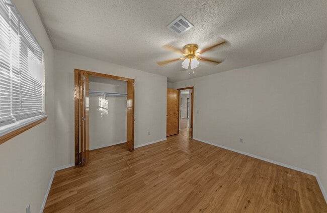 Photo - Great 2 Bed /1 Bath Downtown Bentonville