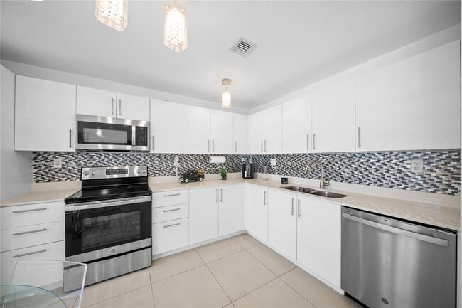 Photo - 14474 SW 259th St