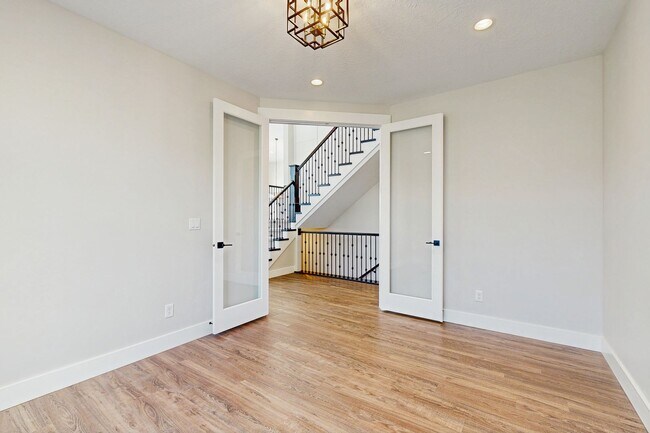 Photo - High-End Spacious 4 Bedroom Home in Desirable Highland with Private Backyard and Finished Basement