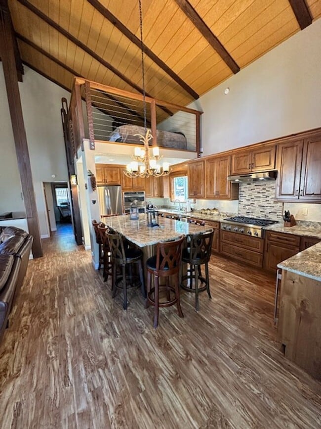 Photo - Spacious 4Bd pet friendly home available f...