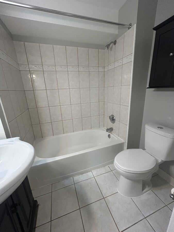 Photo - 32 Bickel Ct