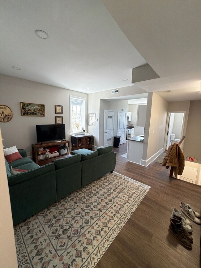 Photo - 1203 W Main St