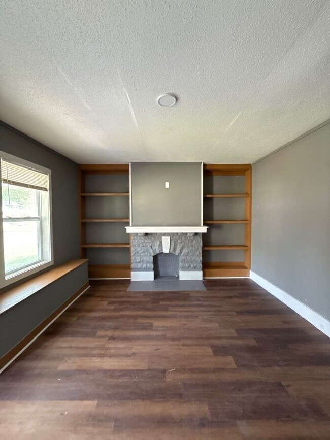 Photo - 1547 E McLemore Ave