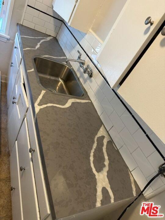 Photo - 1025 Locust Ave Unit 1025