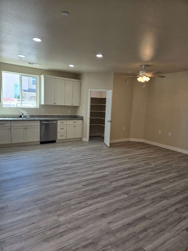 Photo - Newly Constructed North Merced Home! Uniqu...