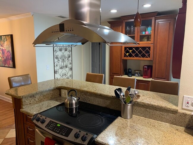 Building Photo - 16204 Parkside Dr Rental