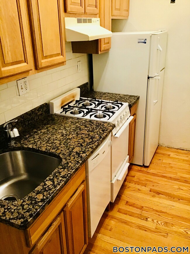 Photo - 313 Huntington Ave Apartment Unit 2B