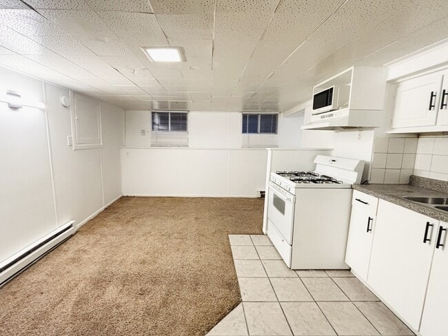 Photo - 925 Wilson Ave S