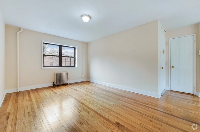 Building Photo - crescent St, Astoria Unit 1 Rental