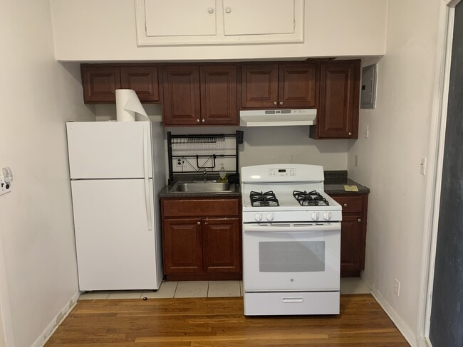 Photo - 140 Brighton Ave Unidad 153 Brighton Ave #10 Rental