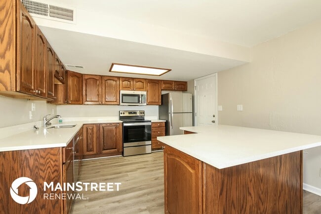 Photo - 15232 N 24th Pl