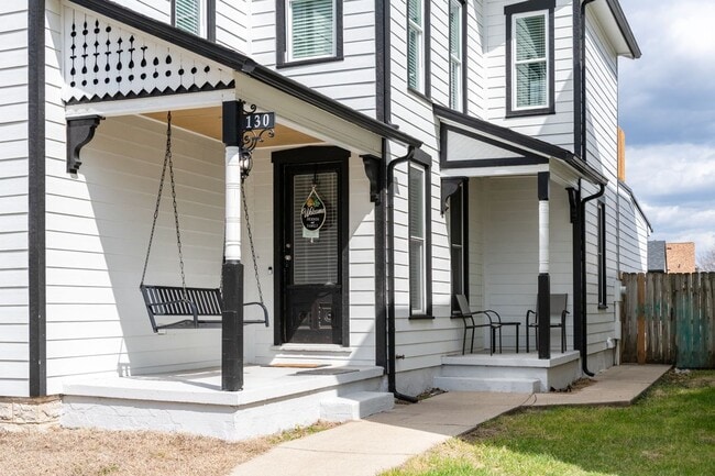 Photo - 130 Mound St