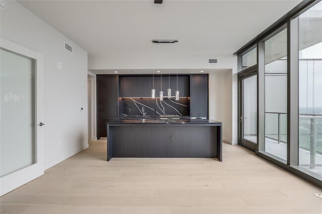 Photo - 44 East Ave Unit 3111